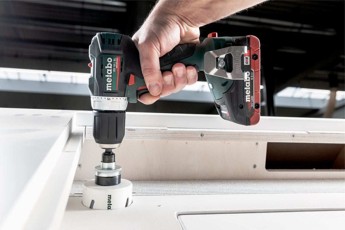 Шуруповерт Metabo BS 18 L BL