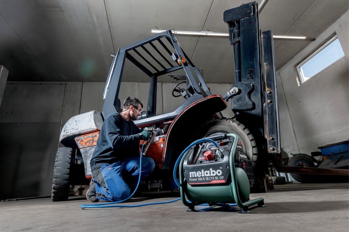 Компрессор Metabo Power 160-5 18 LTX BL OF