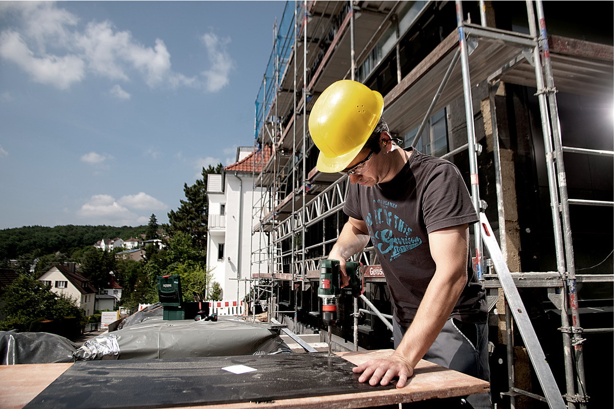 Шуруповерт Metabo BS 18 LTX BL Q I