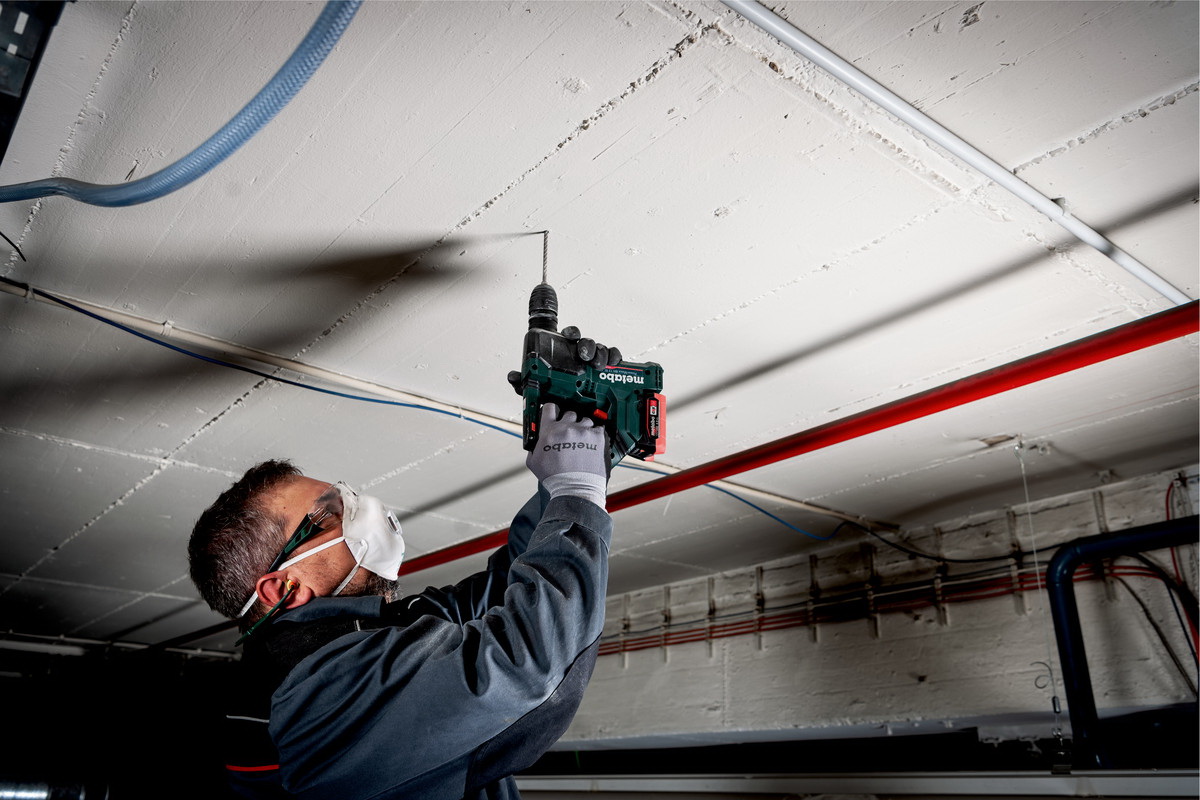 Перфоратор аккумуляторный Metabo PowerMaxx BH 12 BL 16