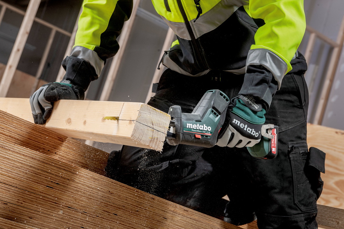 Пила сабельная аккумуляторная Metabo SSE 12 BL