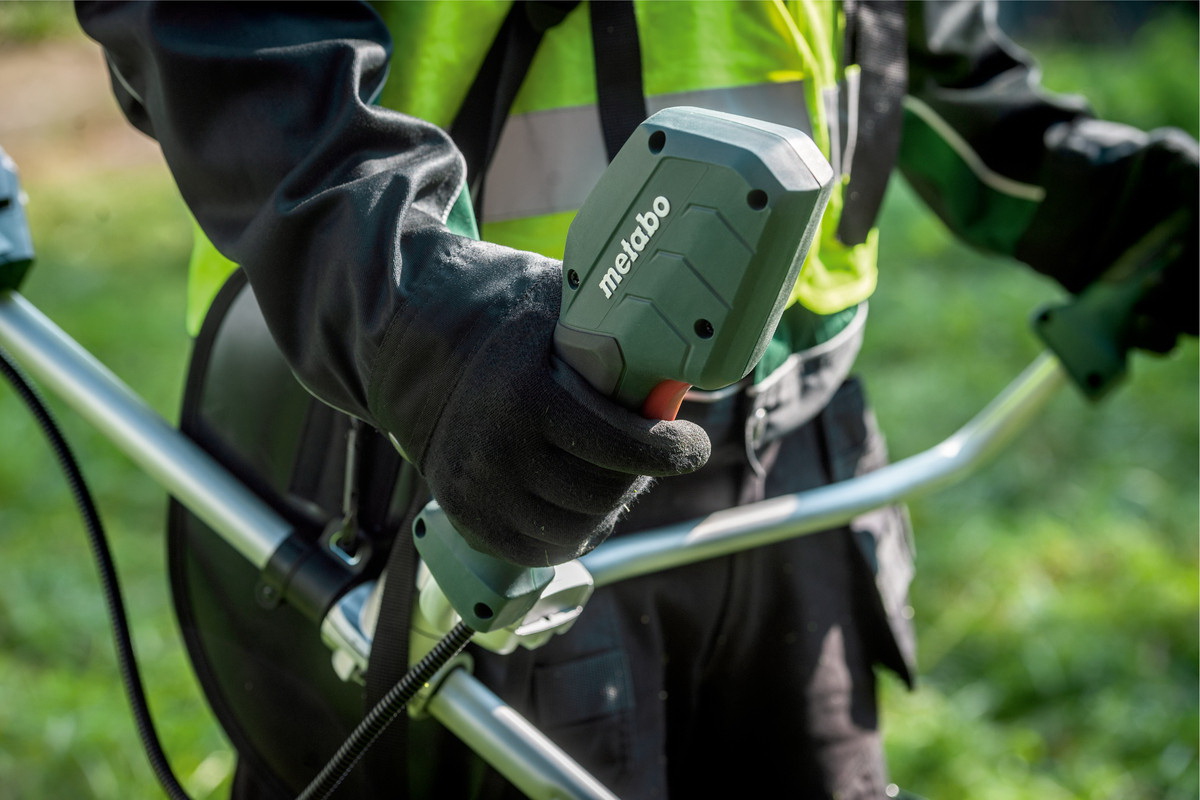Триммер аккумуляторный Metabo FSB 36-18 LTX BL 40