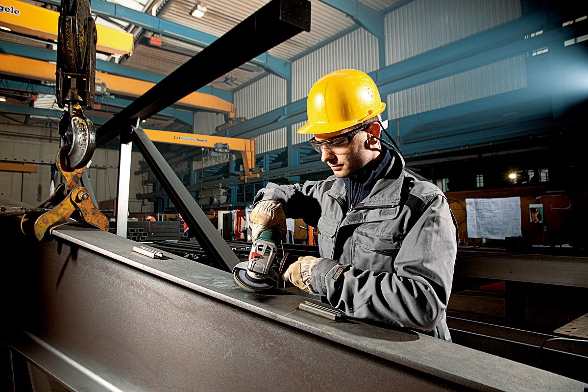 Углошлифмашина Metabo WEV 10-125 Quick