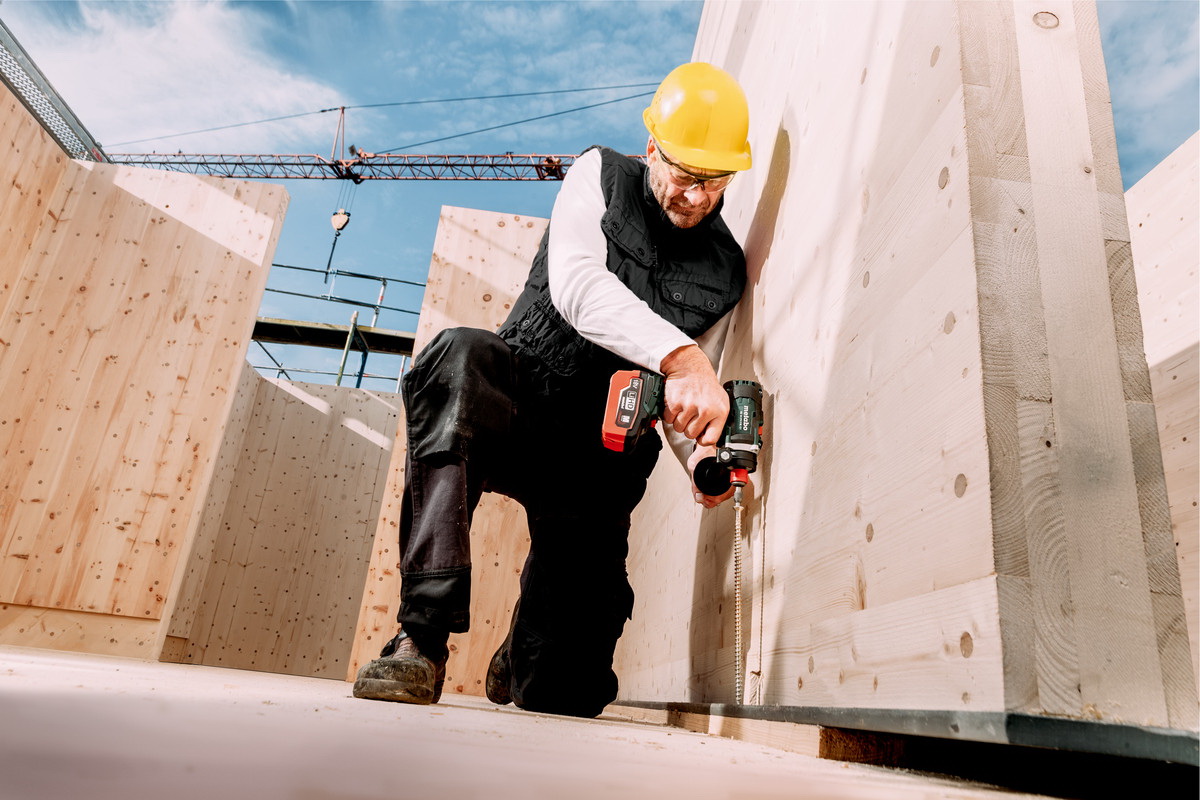 Шуруповерт Metabo BS 18 LTX-3 BL Q I