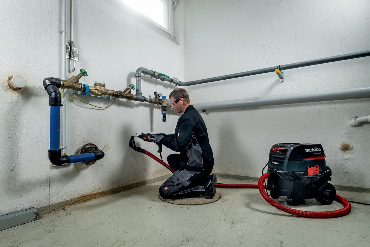 Перфоратор Metabo KHE 2445