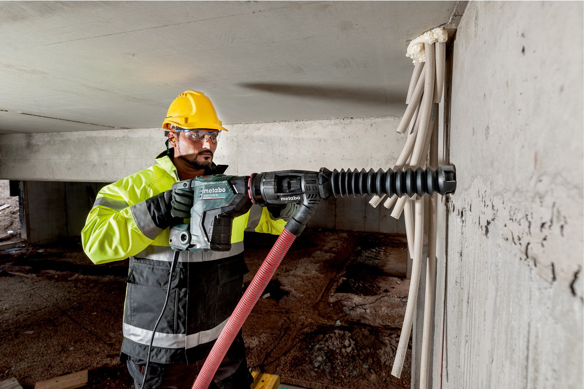 Перфоратор Metabo KHEV 5-40 BL