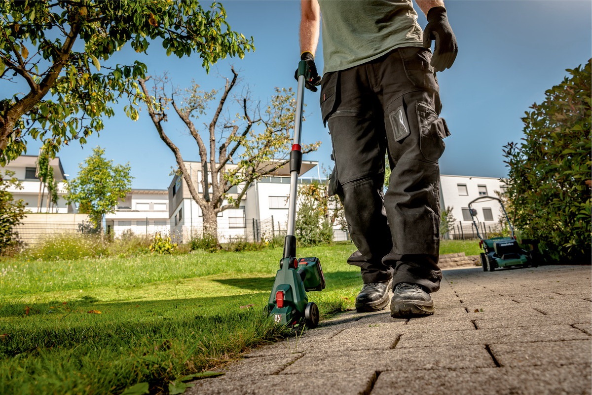 Садовые ножницы аккумуляторные Metabo SGS 18 LTX Q
