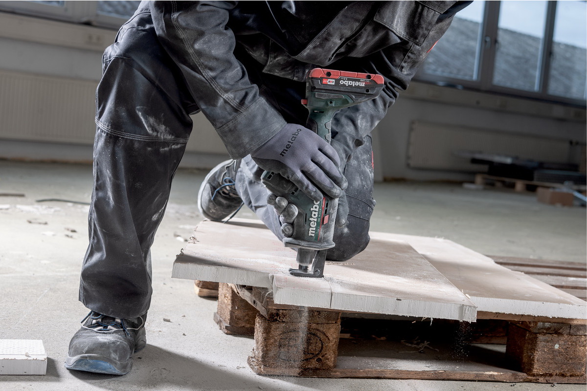 Пила сабельная аккумуляторная Metabo SSE 18 LTX BL Compact